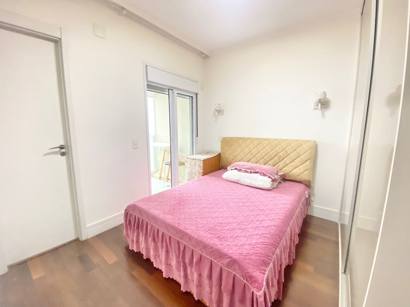 Imagem Apartamento com 4 Quartos à Venda, 214 m²em Vila Mariana - São Paulo