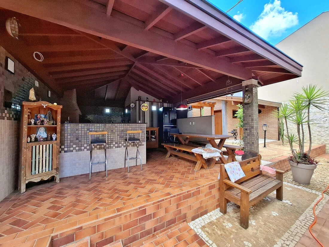 Imagem Casa com 3 Quartos à Venda, 280 m² em Parque Residencial Murayama - Mogi Mirim