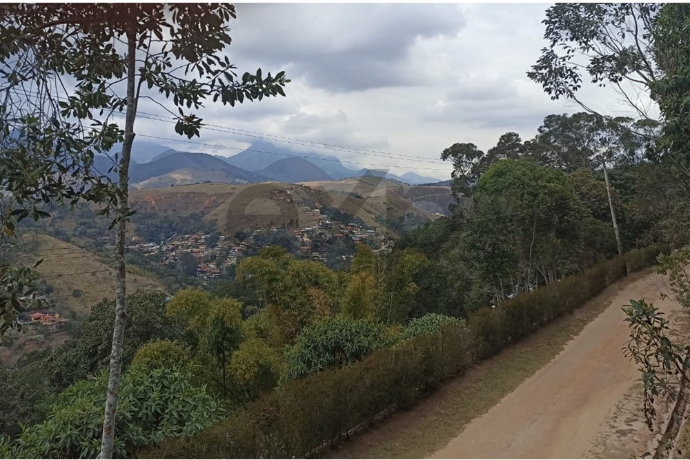 Foto do imóvel: Terreno à Venda, 2.173 m² em Itaipava - Petrópolis