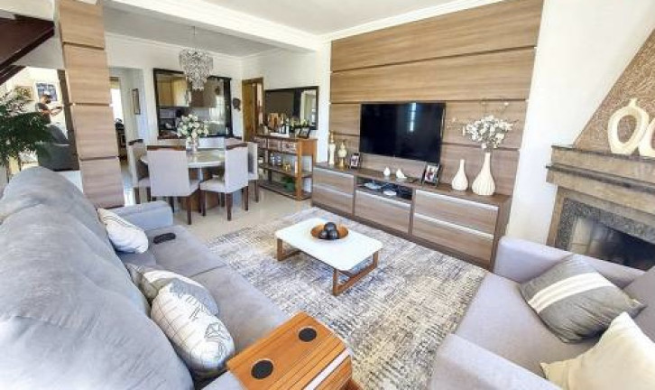 Imagem Sobrado com 3 Quartos à Venda, 198 m² em Arco Íris - Capão da Canoa