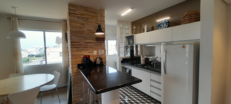 Imagem Apartamento com 2 Quartos para Temporada,  em Jurerê - Florianópolis