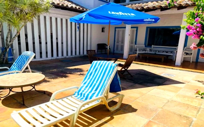 Imagem Casa com 6 Quartos à Venda, 400 m² em Canto - Armação dos Búzios