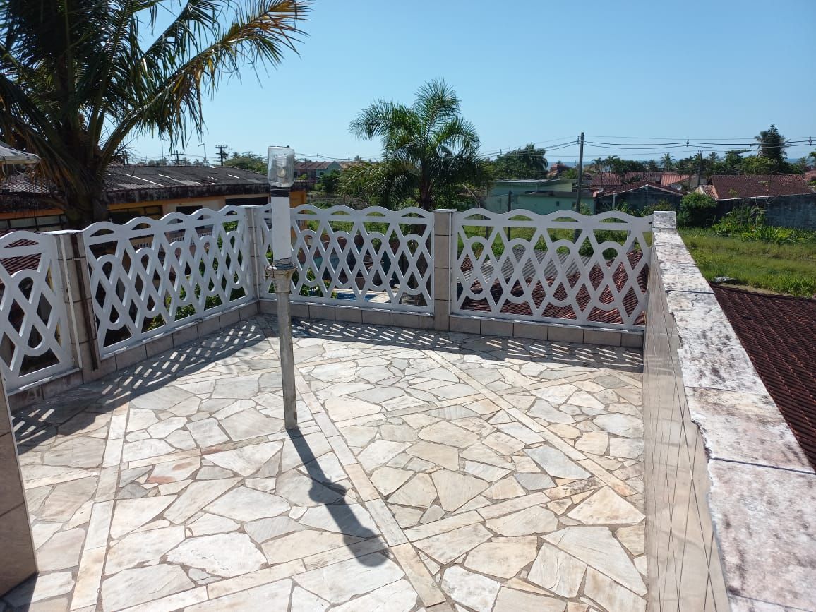 Imagem Casa com 2 Quartos à Venda, 90 m²em Marina - Mongaguá