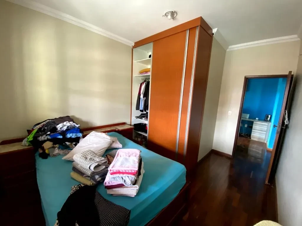 Imagem Casa com 4 Quartos à Venda, 200 m² em Tupi A - Belo Horizonte