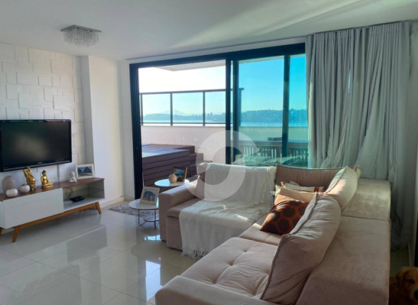 Imagem Cobertura com 3 Quartos à Venda, 20 m² em Charitas - Niterói