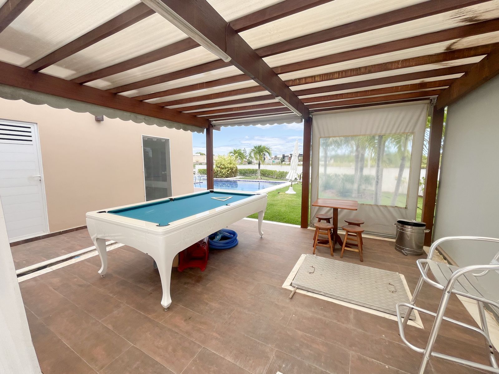 Foto do imóvel: Casa de Condomínio com 4 Quartos à Venda, 415 m² em Vale do Landirana (Abrantes) - Camaçari