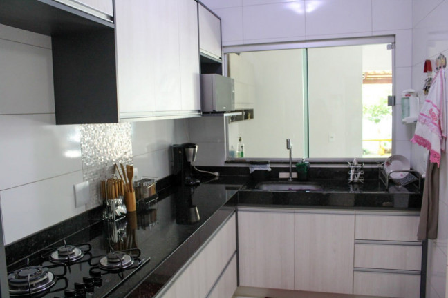 Imagem Sobrado com 3 Quartos à Venda, 155 m² em Setor Faiçalville - Goiânia