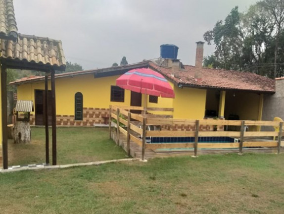 Imagem Chácara com 2 Quartos à Venda, 1.048 m² em embau - Cachoeira Paulista