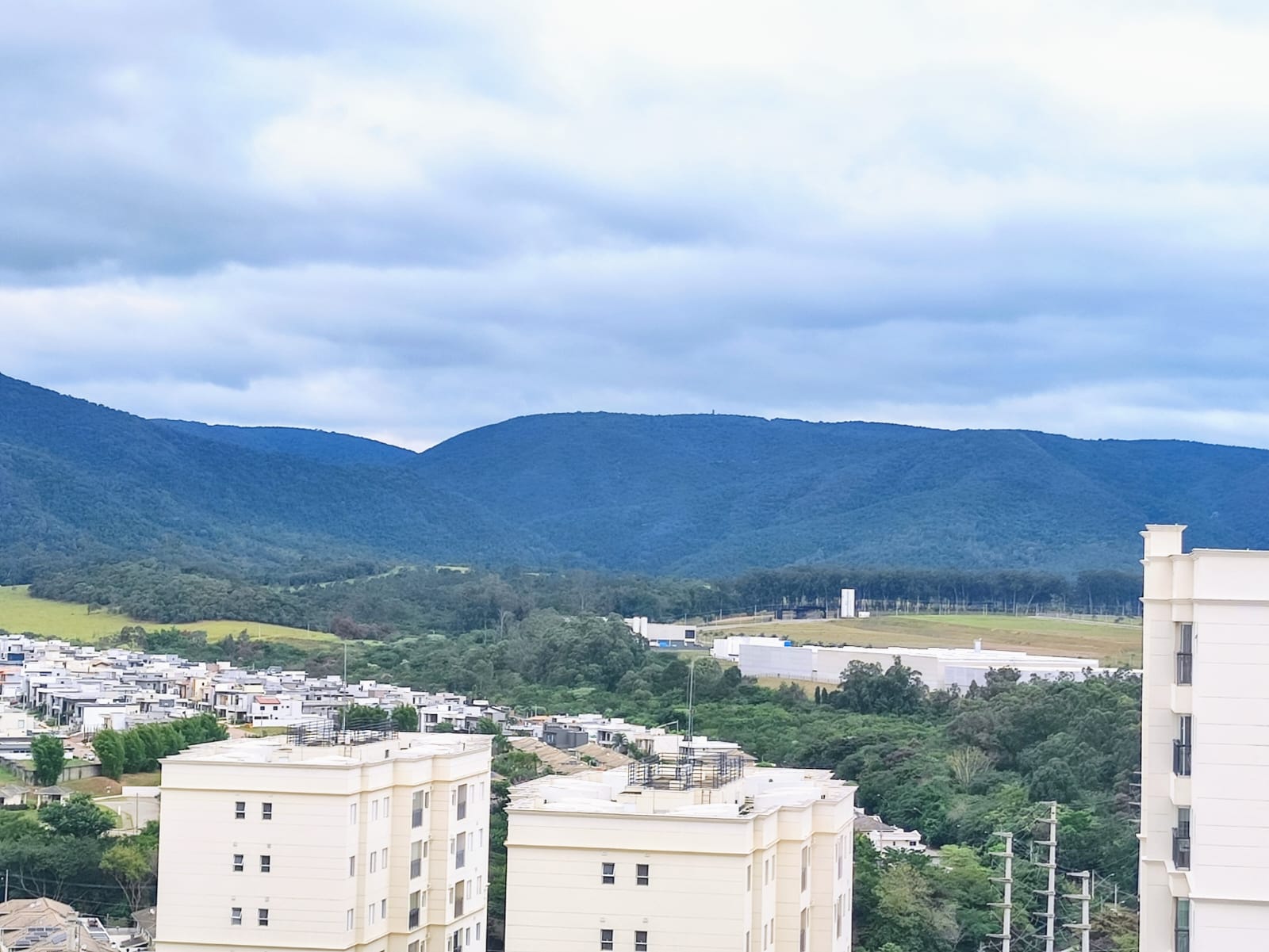 Imagem Apartamento com 4 Quartos à Venda, 131 m²em Jardim Ermida I - Jundiaí
