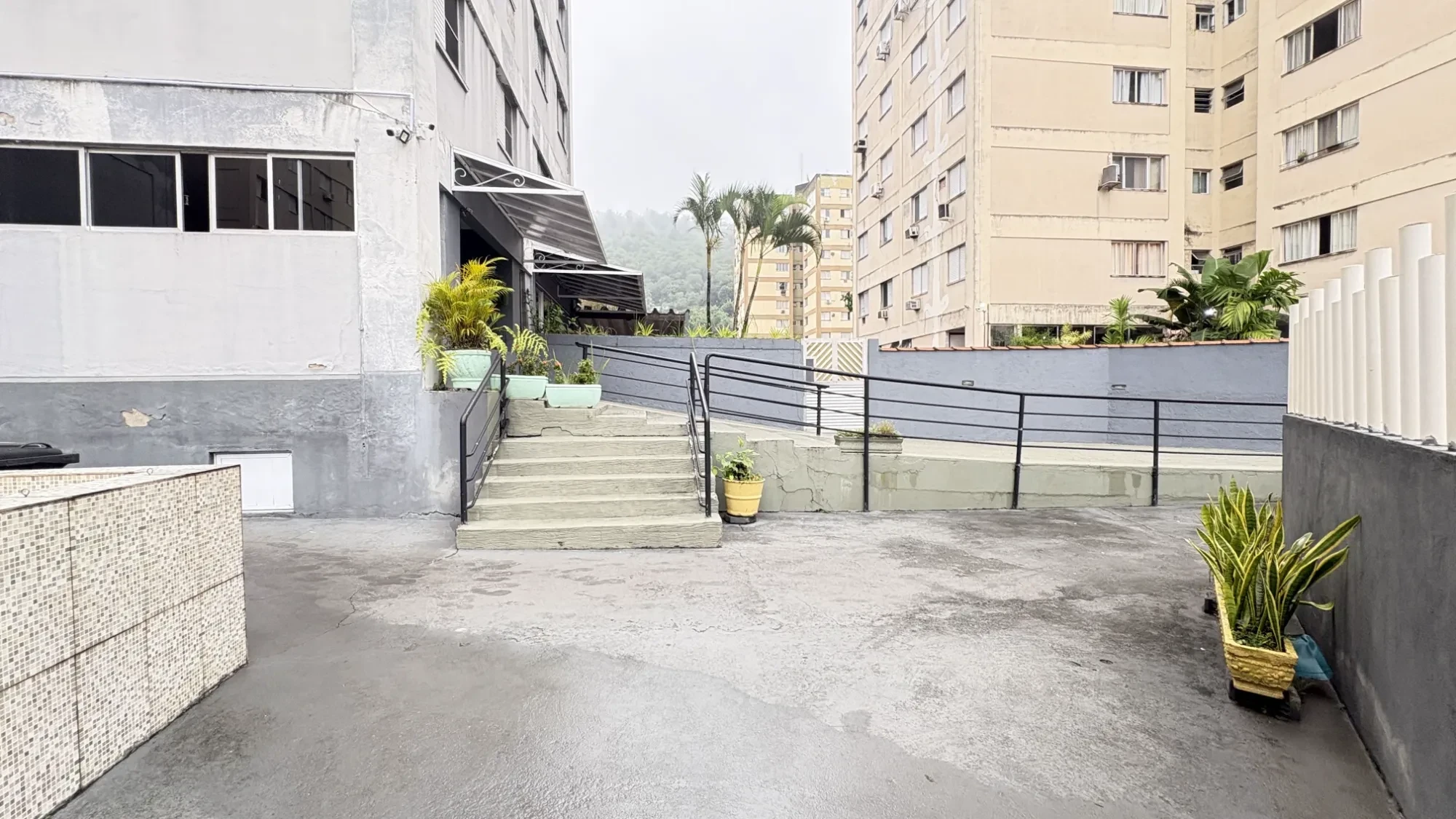 Imagem Apartamento com 2 Quartos à Venda ou Locação, 58 metros em Saboó - Santos
