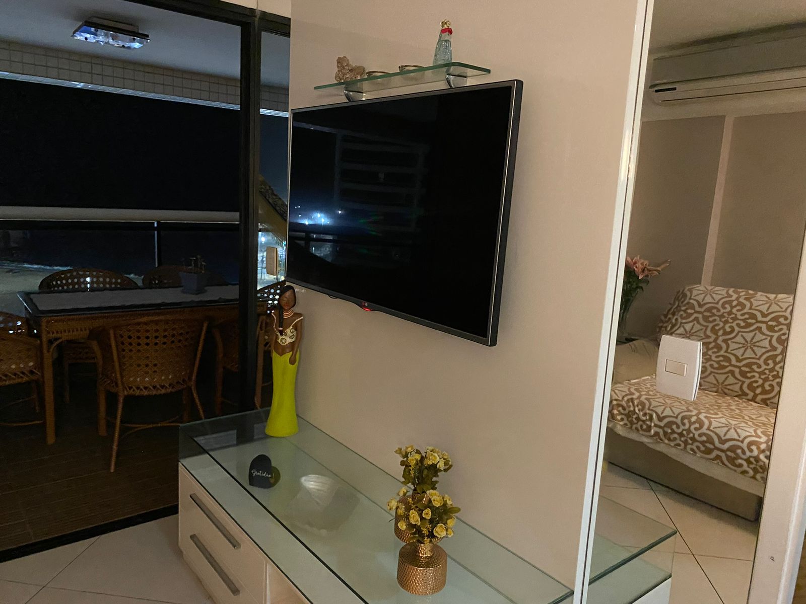 Imagem Apartamento com 1 Quarto à Venda, 66 m²em Meireles - Fortaleza