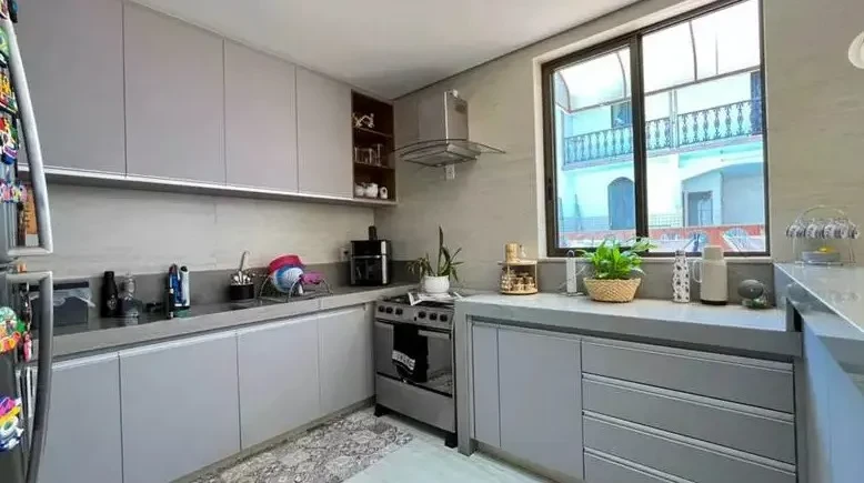Imagem Casa com 5 Quartos à Venda, 279 metros em Alto Barroca - Belo Horizonte