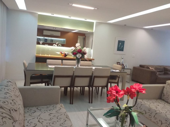 Imagem Apartamento com 3 Quartos à Venda ou Temporada, 161 m²em Icaraí - Niterói