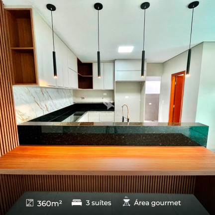 Casa com 3 Quartos à Venda, 200 m² em Vila Danúbio Azul - Campo Grande