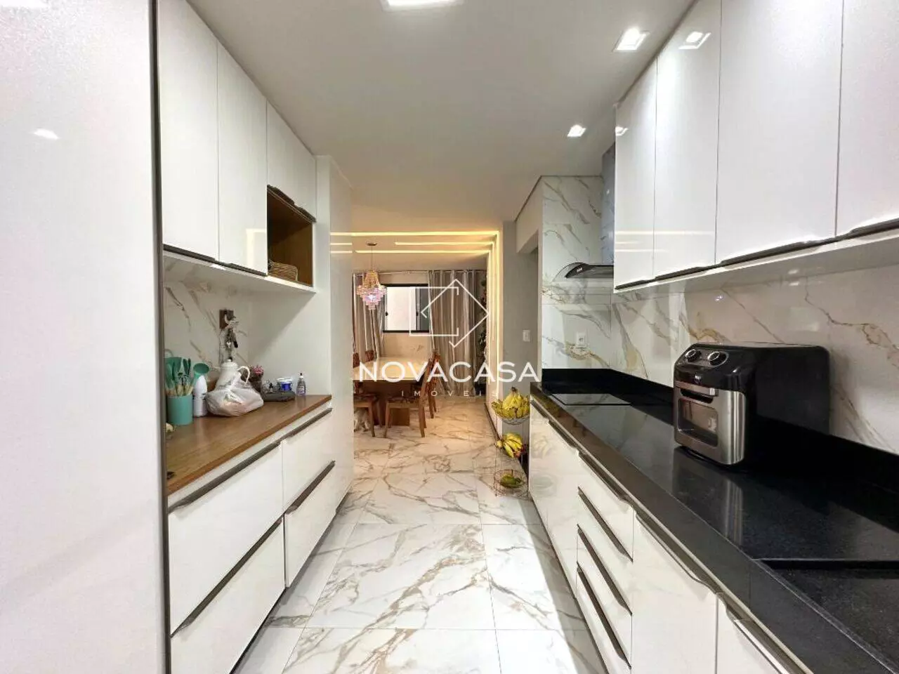 Foto do imóvel: Casa com 5 Quartos à Venda, 250 m² em Rio Branco - Belo Horizonte