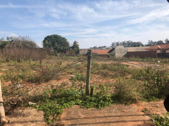 Imagem Terreno à Venda, 330 m² em Vila Nove de Julho - Bauru