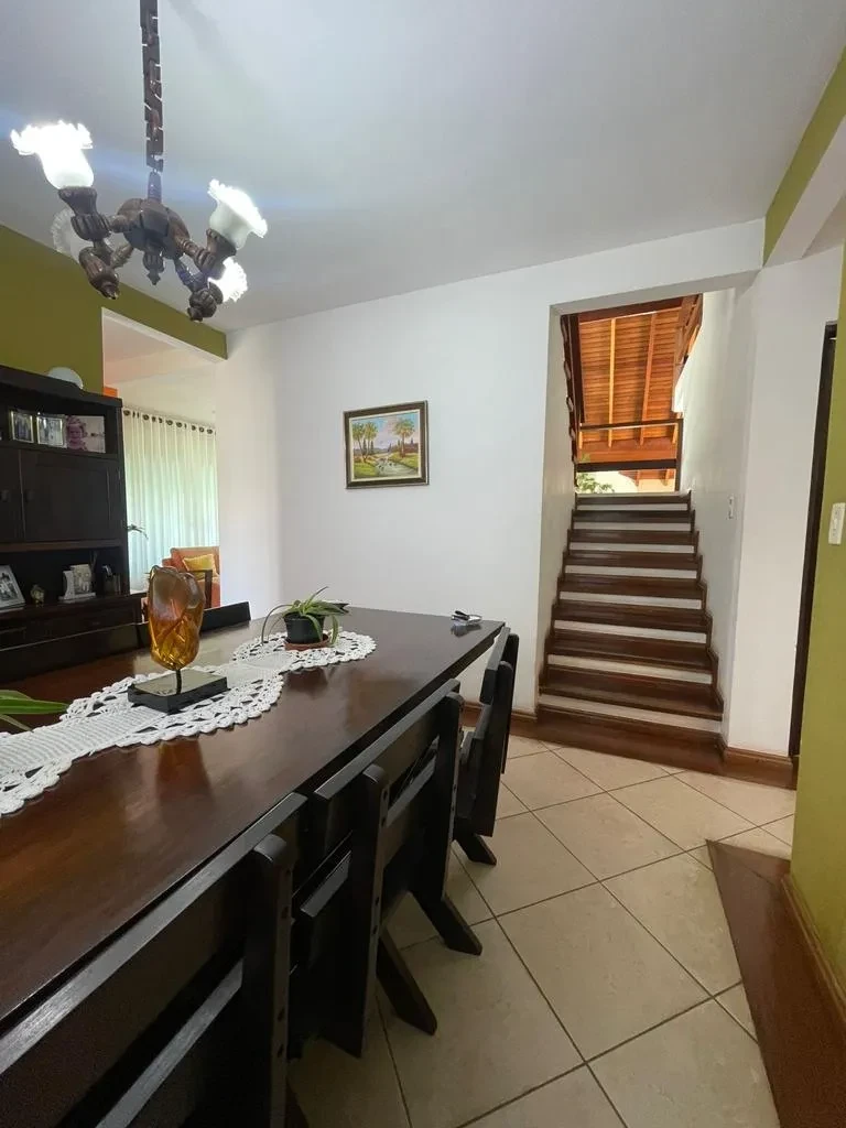 Imagem Sobrado com 3 Quartos à Venda, 386 m² em Vila Oliveira - Mogi das Cruzes