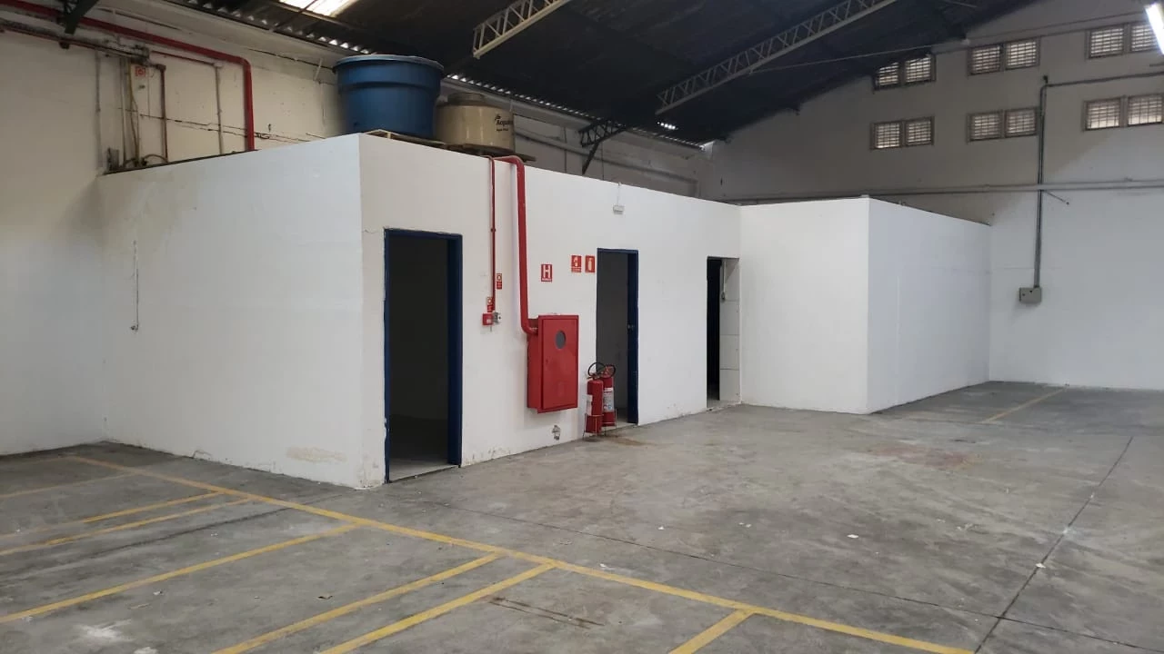 Foto do imóvel: Galpão para Alugar, 3.247 m² em Vila Ribeiro de Barros - São Paulo
