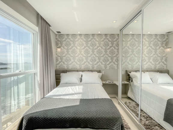 Imagem Cobertura com 3 Quartos à Venda, 273 m² em Centro - Balneário Camboriú