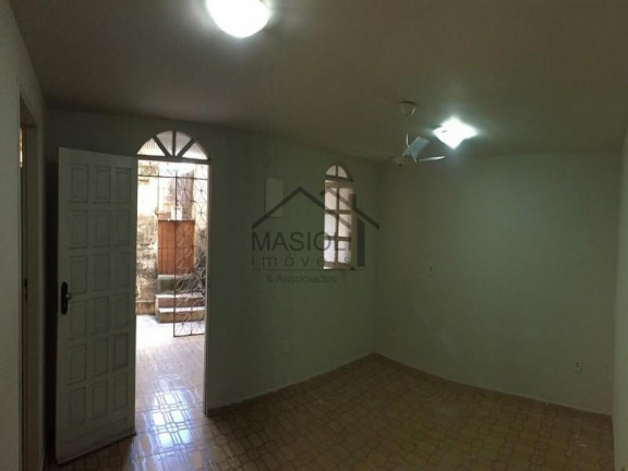 Imagem Casa com 4 Quartos para Alugar, 100 m² em Nossa Senhora da Penha - Vila Velha