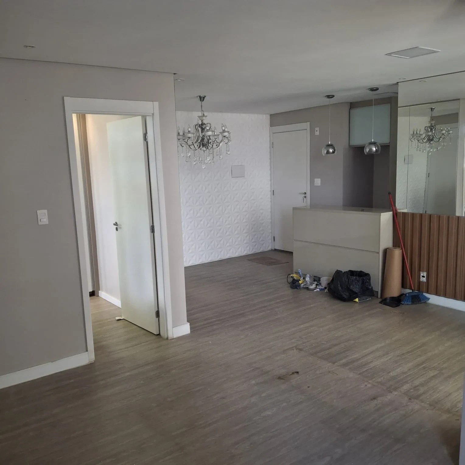 Imagem Apartamento com 2 Quartos à Venda, 67 metros em Conceição - Diadema