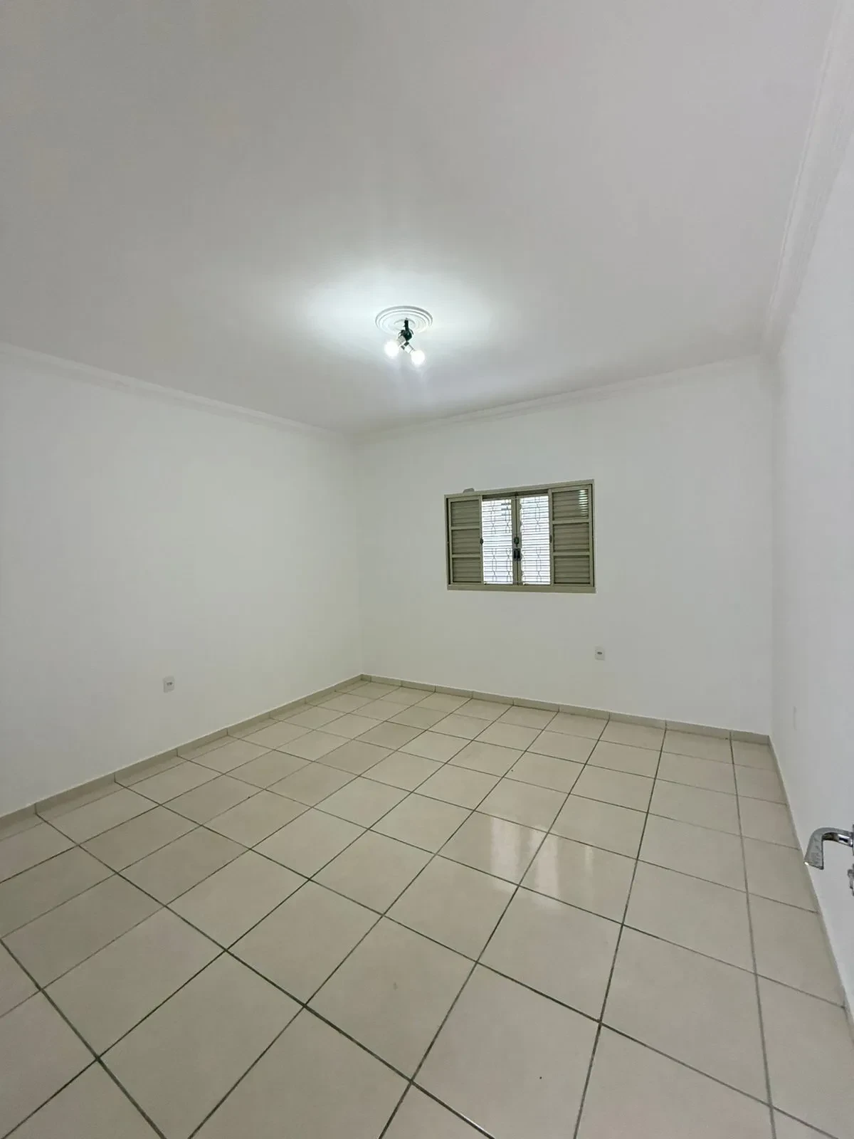 Foto do imóvel: Casa com 2 Quartos à Venda, 228 m² em Jardim São Lucas - Votorantim