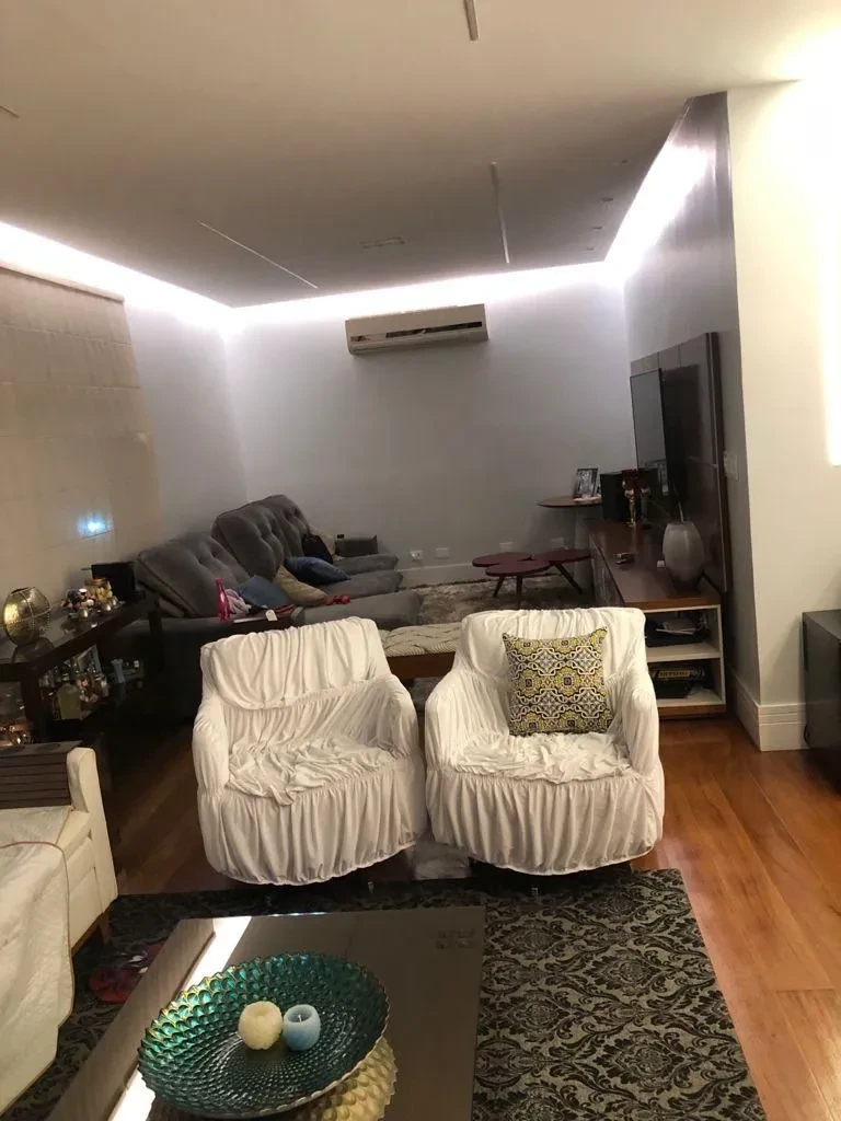 Imagem Sobrado com 5 Quartos à Venda, 412 m² em Vila Augusta - Guarulhos