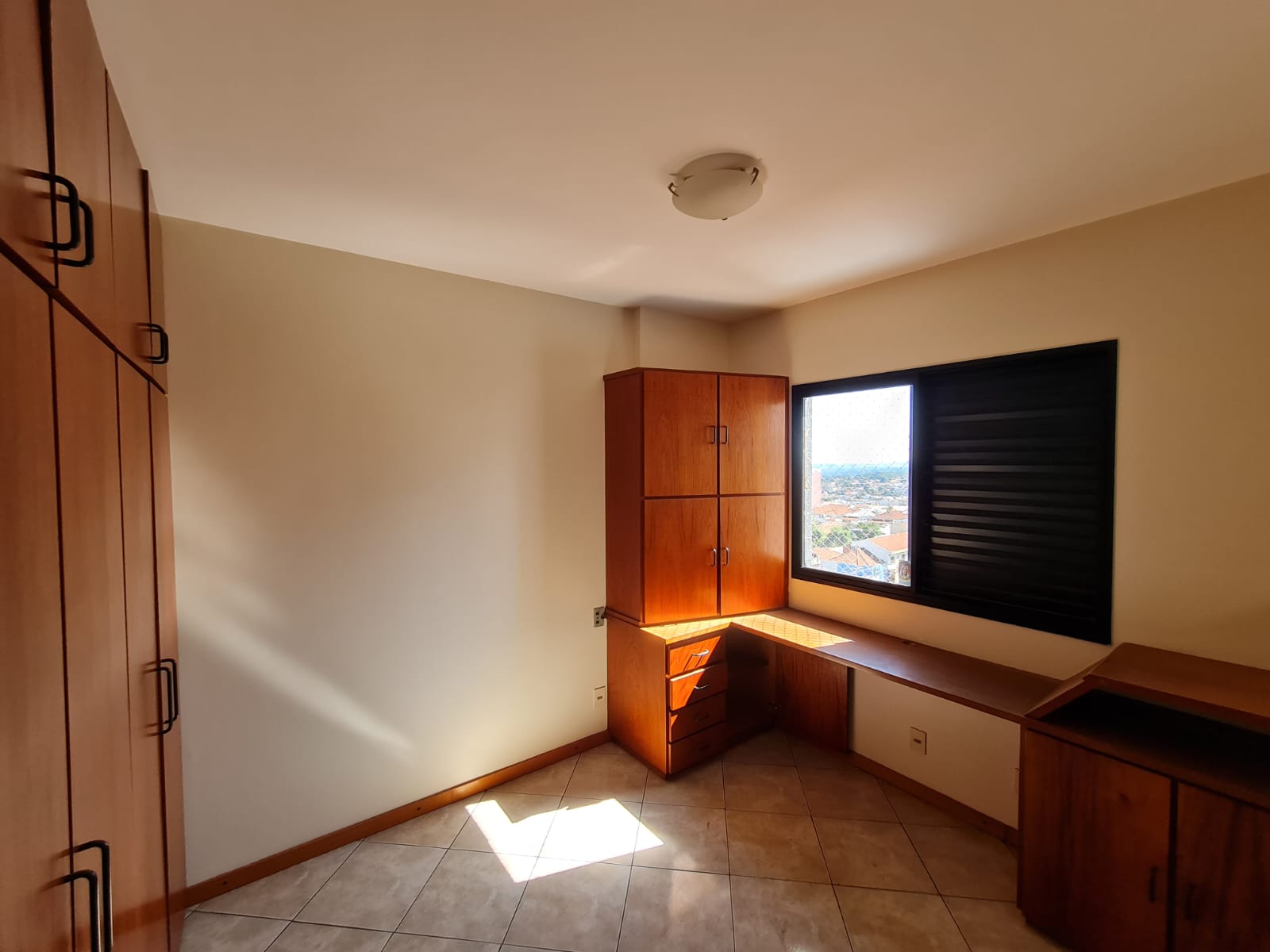 Imagem Apartamento com 3 Quartos à Venda, 153 m² em Centro - Marília