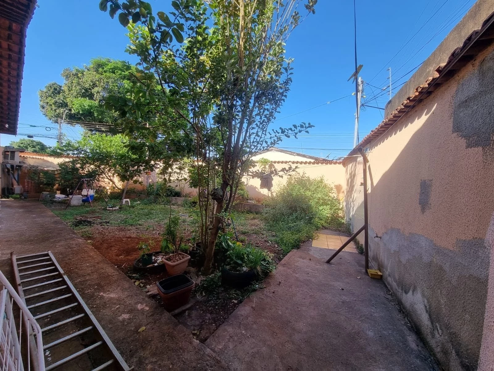 Imagem Casa com 3 Quartos à Venda, 317 m² em Santa Genoveva - Goiânia Imagem Casa com 3 Quartos à Venda, 317 m² em Santa Genoveva - Goiânia
