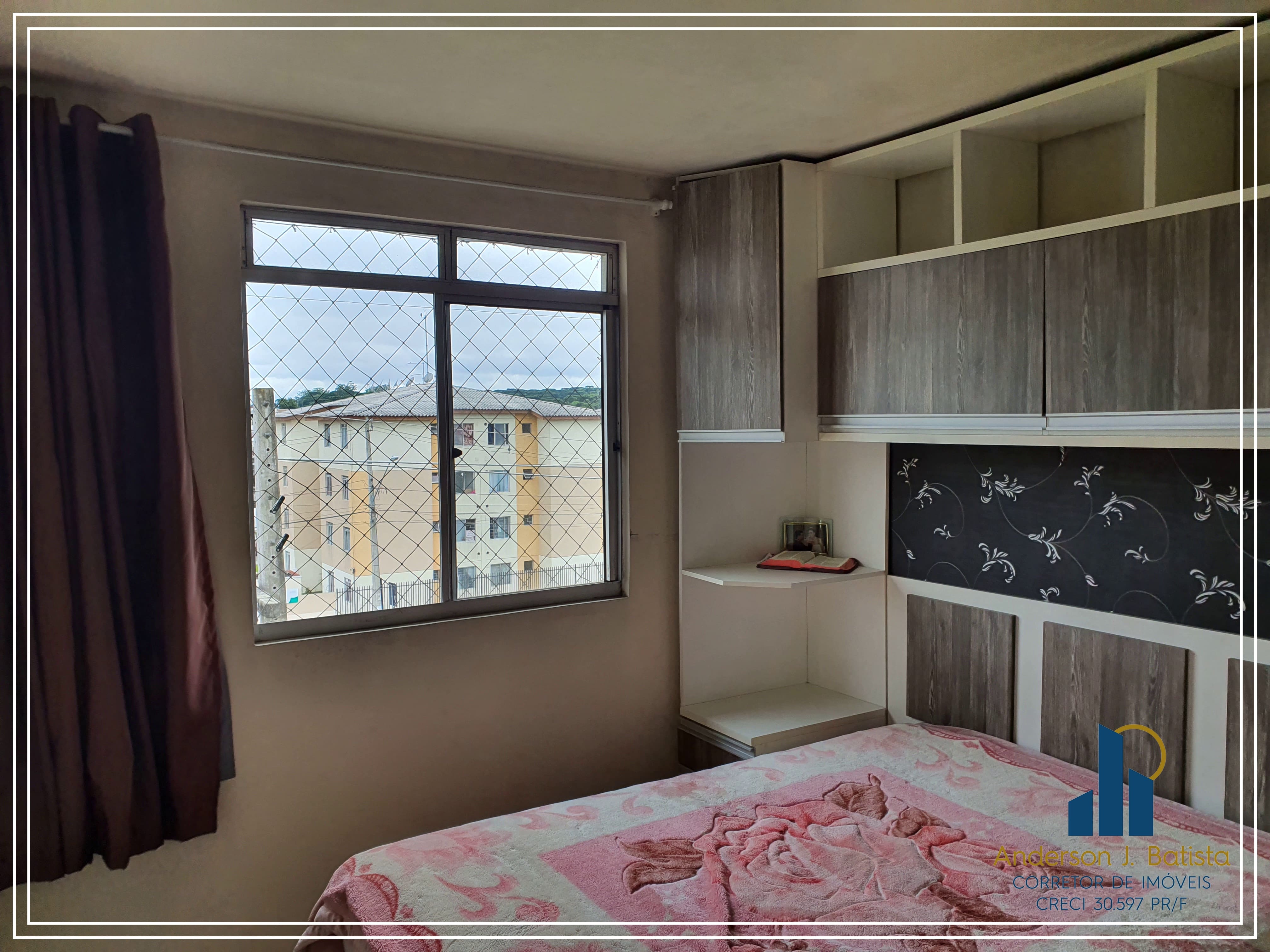Imagem Apartamento com 2 Quartos à Venda, 48 m²em Sítio Cercado - Curitiba