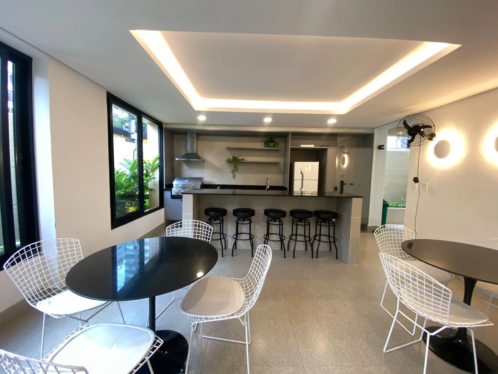 Imagem Cobertura com 4 Quartos à Venda, 320 m² em José Menino - Santos