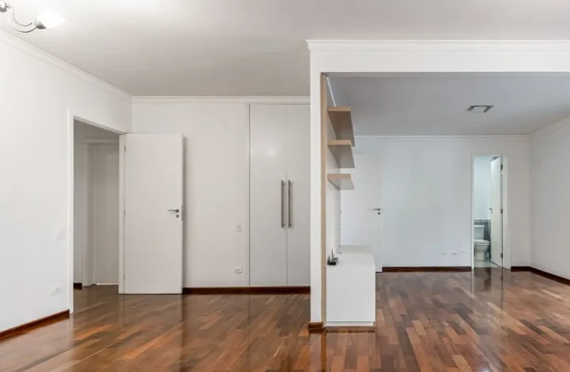 Imagem Apartamento com 3 Quartos à Venda, 140 m² em Moema - São Paulo