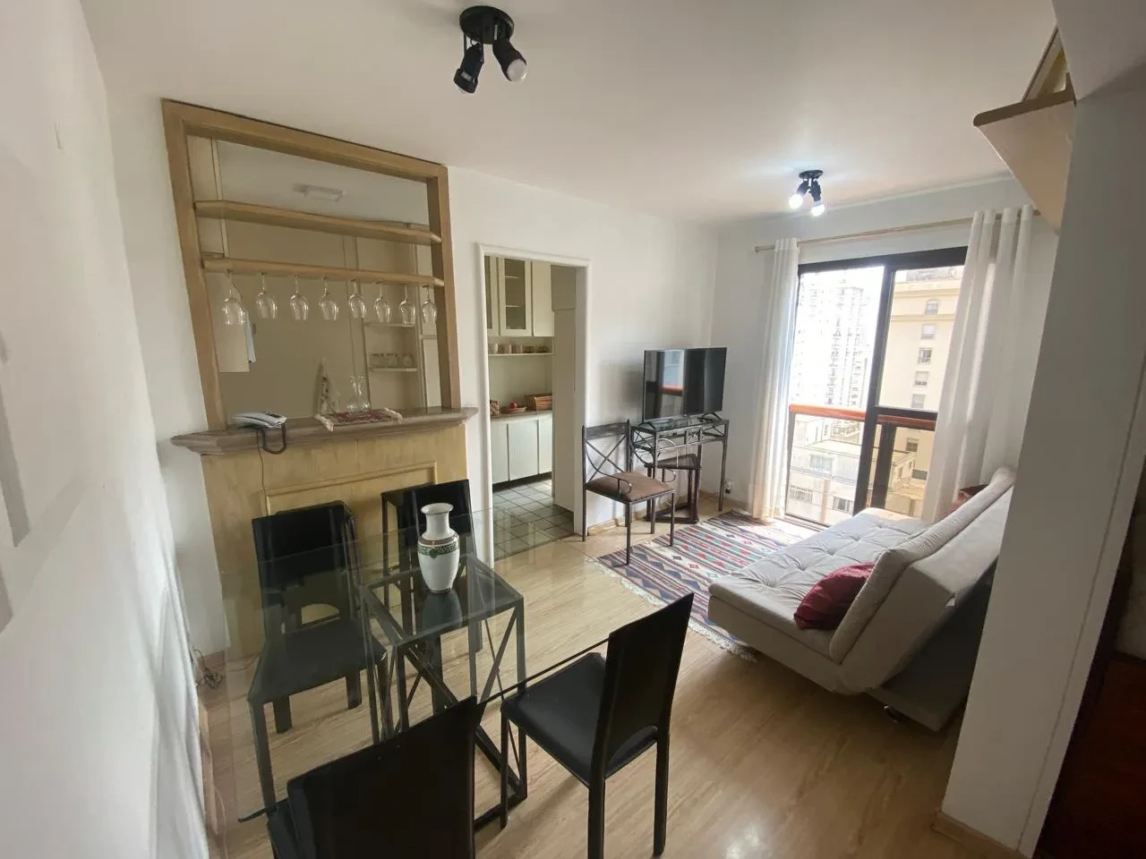 Imagem Flat com 2 Quartos à Venda ou Locação, 60 m² em Jardim Paulista - São Paulo
