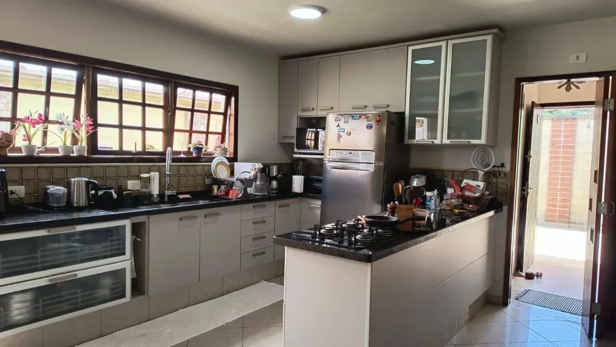 Imagem Casa com 4 Quartos à Venda, 420 m² em Chácaras Ana Lúcia - Embu das Artes