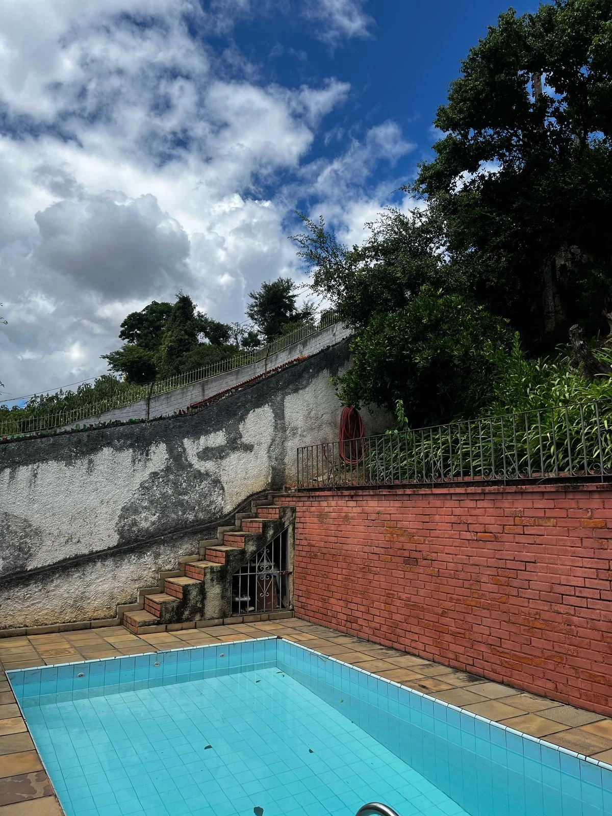 Imagem Casa com 3 Quartos à Venda, 245 m² em Barra do Imbuí - Teresópolis Imagem Casa com 3 Quartos à Venda, 245 m² em Barra do Imbuí - Teresópolis