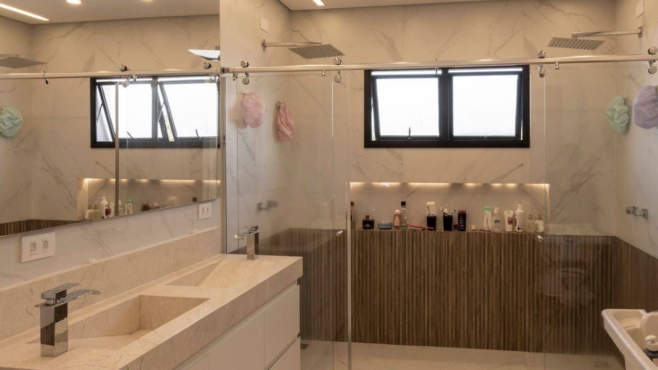 Imagem Casa de Condomínio com 4 Quartos à Venda, 401 m²em Quintas do Ingaí - Santana de Parnaíba