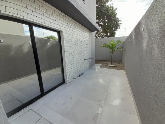 Imagem Casa com 4 Quartos à Venda, 155 m² em Coité - Eusébio