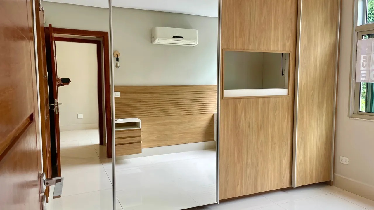 Imagem Apartamento com 3 Quartos à Venda, 114 m²em Laranjeiras - Rio de Janeiro