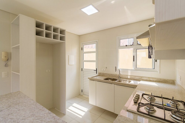 Foto do imóvel: Sobrado com 3 Quartos à Venda, 124 m² em Barreirinha - Curitiba