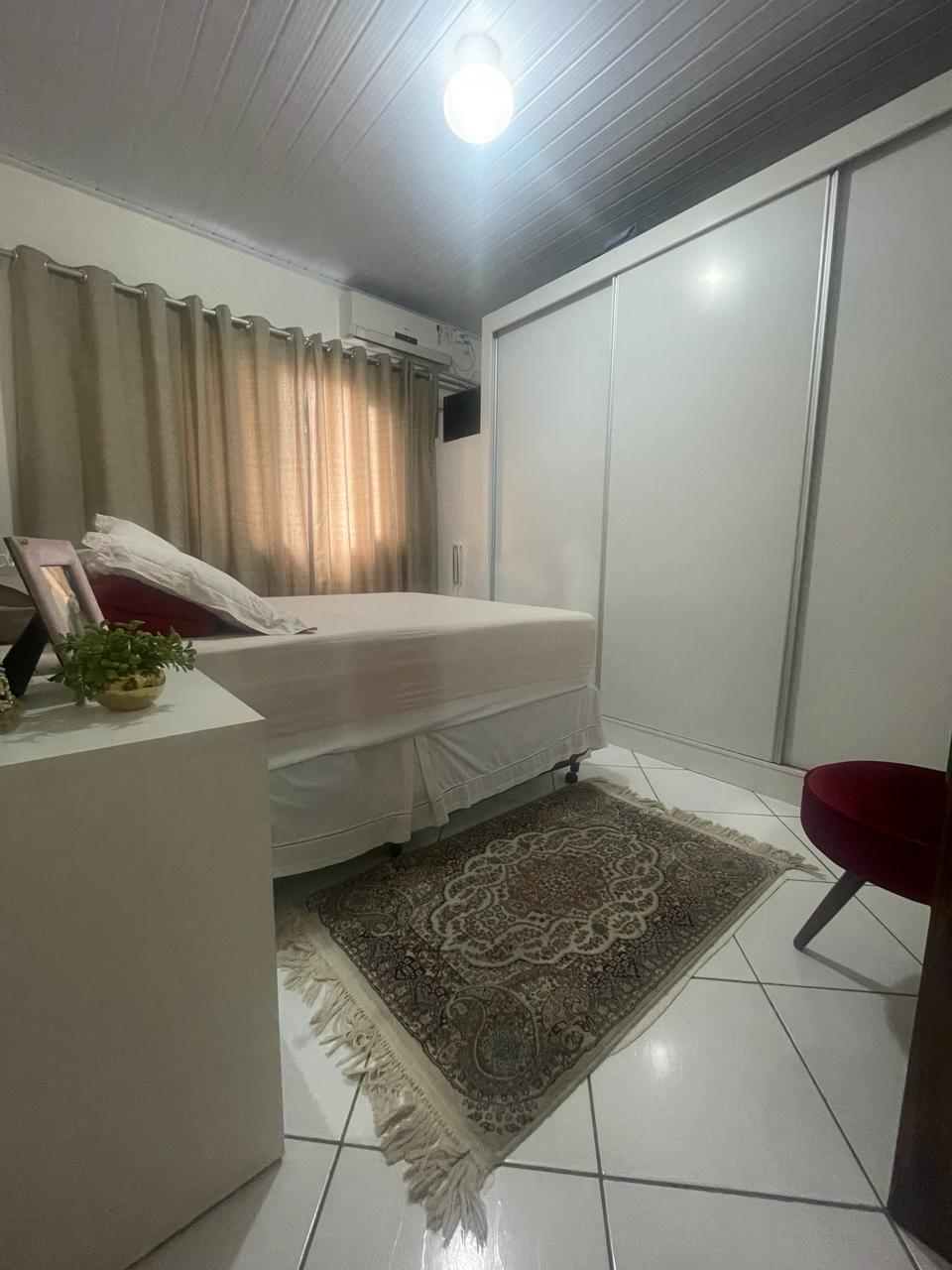 Imagem Casa com 2 Quartos à Venda, 100 m²em Operária Nova - Criciúma