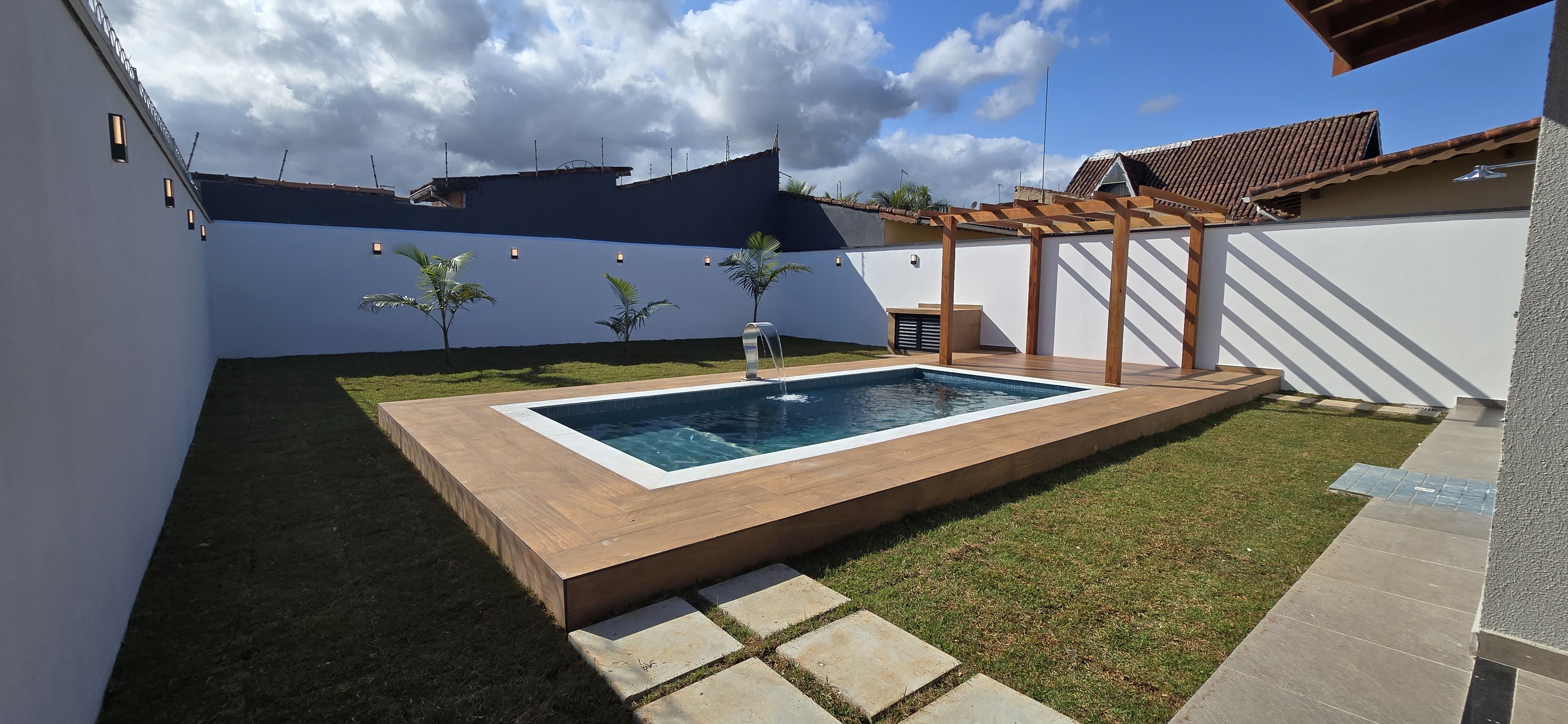 Imagem Casa com 3 Quartos à Venda, 135 m²em Cibratel II - Itanhaém