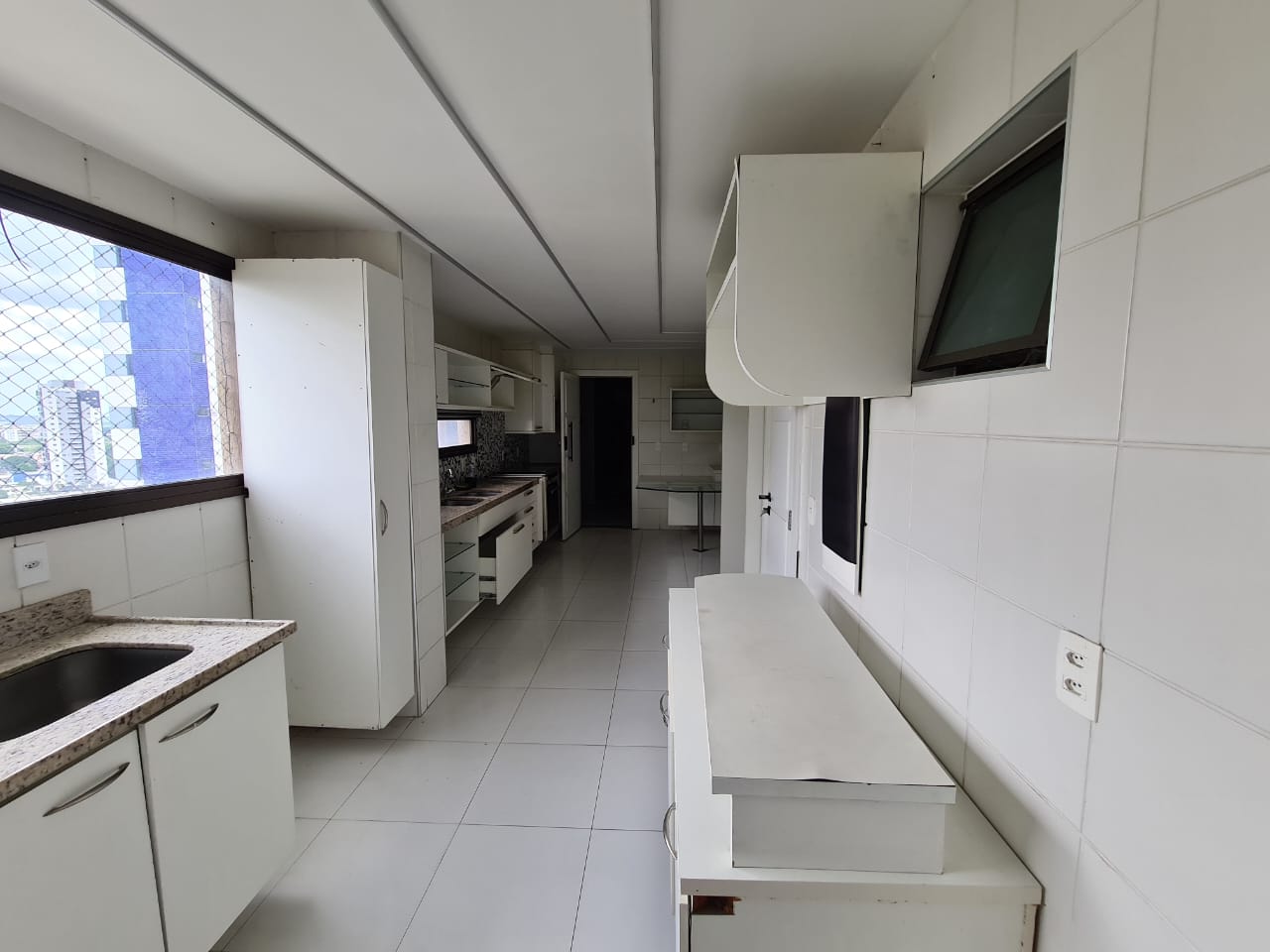 Imagem Apartamento com 4 Quartos à Venda, 240 m²em Aleixo - Manaus