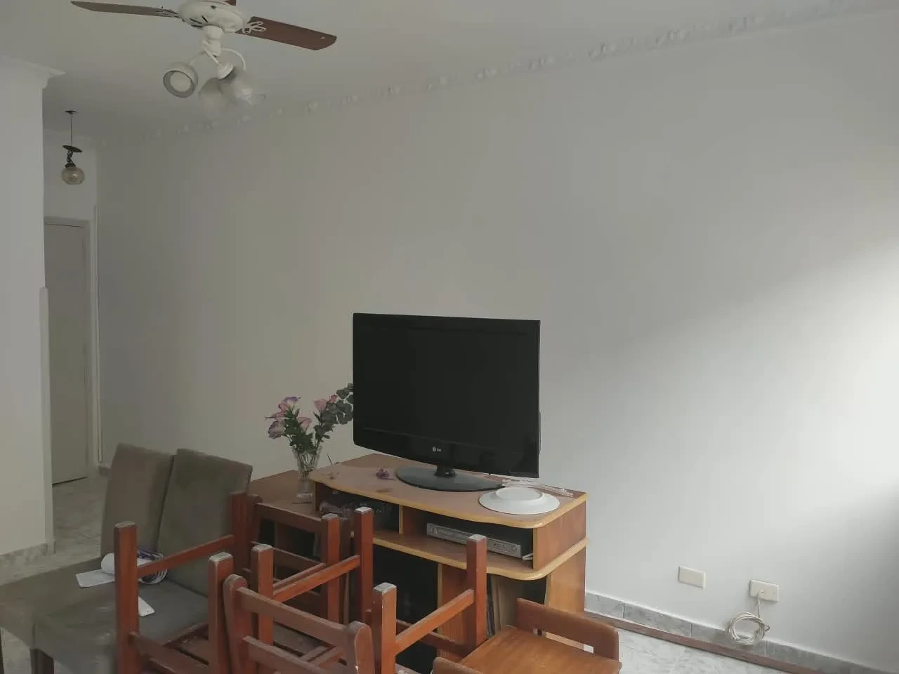 Apartamento com 2 Quartos à Venda, 60 m² em Encruzilhada - Santos