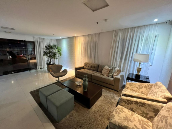 Apartamento com 3 Quartos à Venda,  em Lagoa Nova - Natal