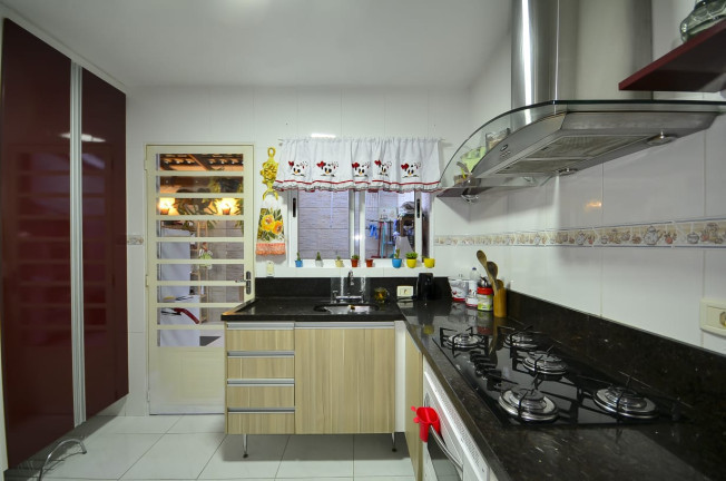 Imagem Sobrado com 3 Quartos à Venda,  em Atuba - Curitiba