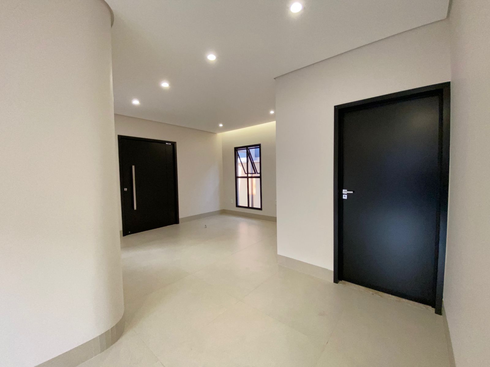 Imagem Casa com 3 Quartos à Venda, 240 m²em Setor Morada do Sol - Rio Verde