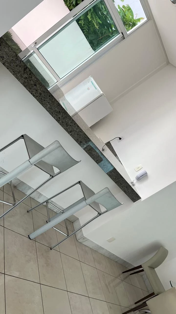 Imagem Apartamento com 1 Quarto para Alugar, 44 m² em Barra - Salvador