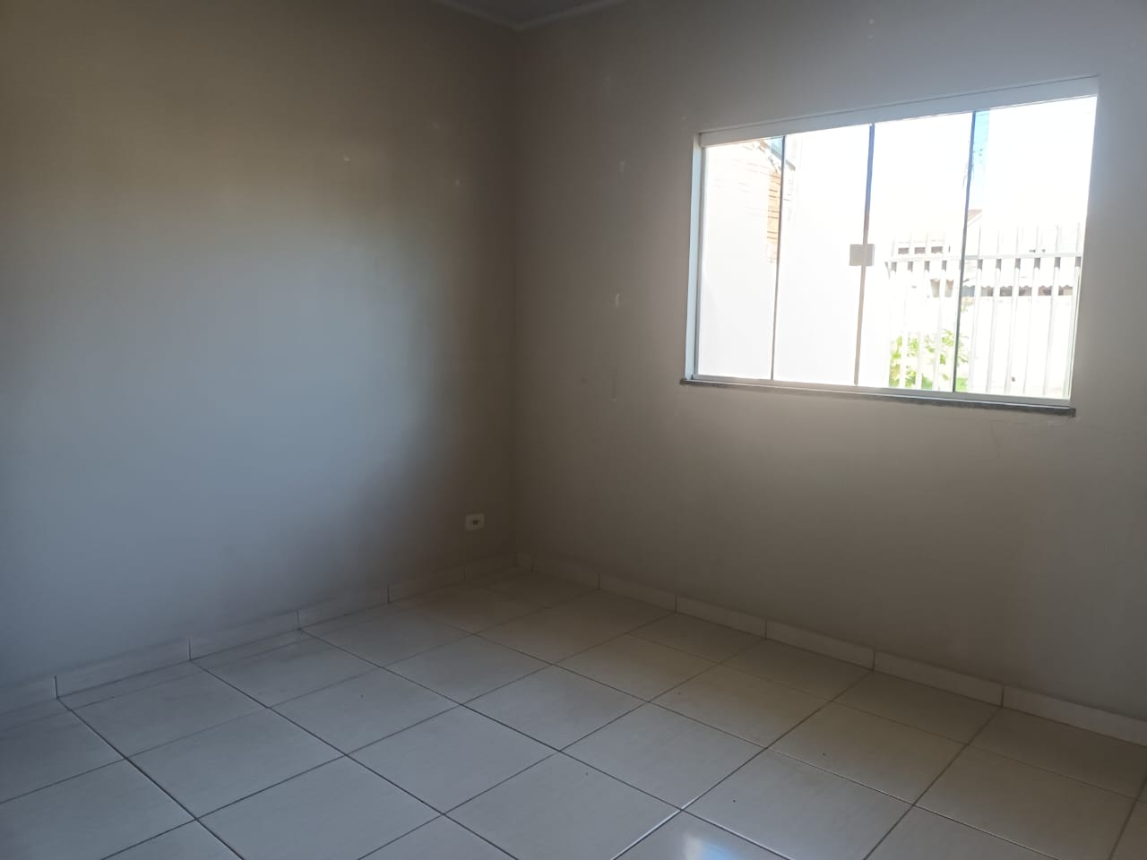 Imagem Casa com 3 Quartos à Venda ou Locação, 5.206 m² em Brasília - Cascavel