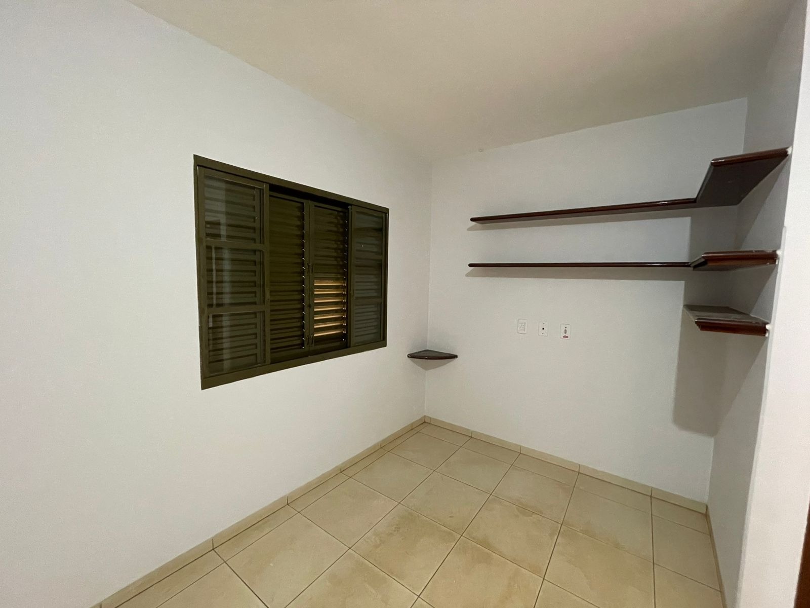 Imagem Casa com 4 Quartos à Venda, 135 m²em Vila Rocha - Rio Verde