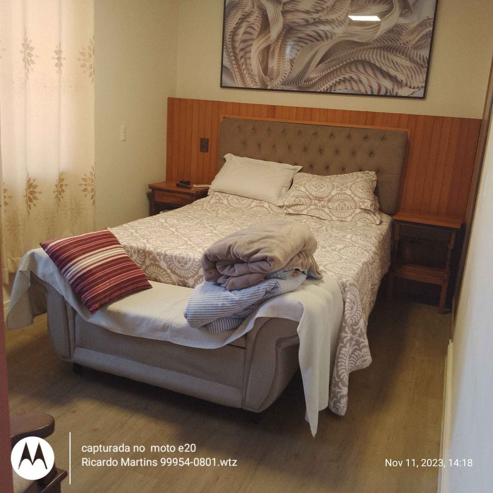 Imagem Casa com 3 Quartos à Venda, 180 m²em Jardim Angélica - Criciúma